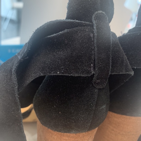 Gianni Bini suede wrap heels - Picture 10 of 13